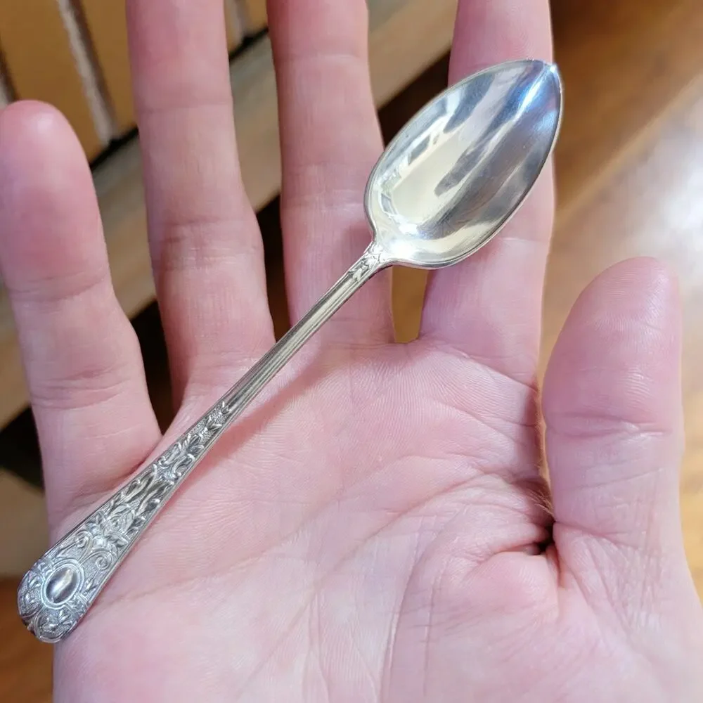Set of 8 Silverplate Pudding Spoons